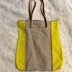 GAP Beige Canvas Tote with Yellow Side Panels and Brown Straps